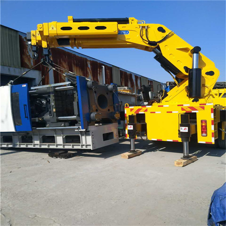 沂水 大吨位折臂吊出租费用解析：一小时租赁多少钱