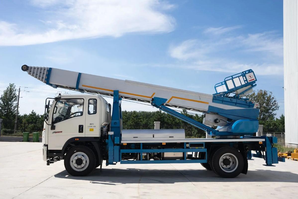 沂水云梯上料车租赁费用