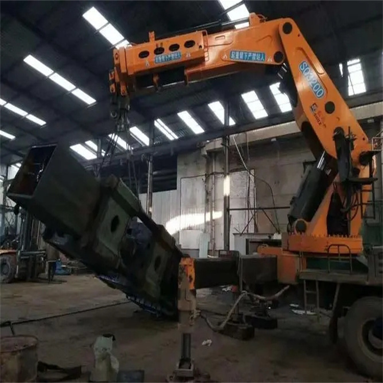 沂水200吨折臂吊出租