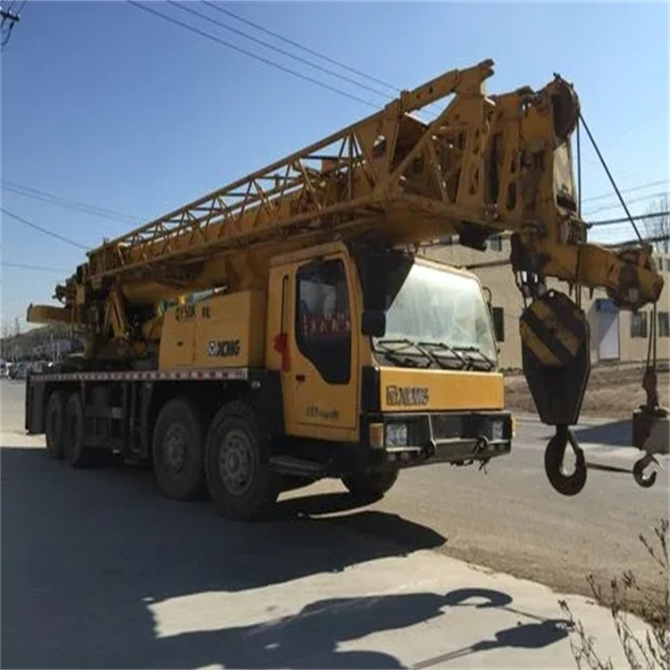 沂水哪里有专业吊车出租